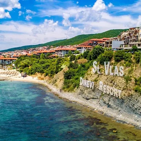Apartment Panoramic Butterfly