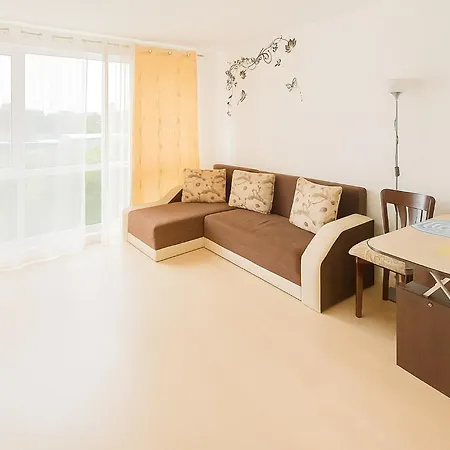 Apartment Panoramic Butterfly