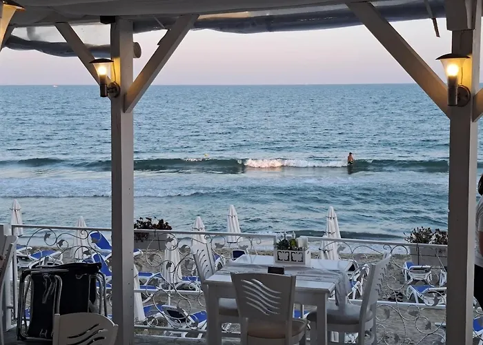 아파트 Panoramic Butterfly *